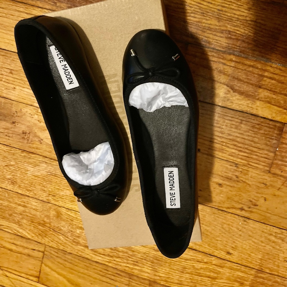 Steve Madden Flats